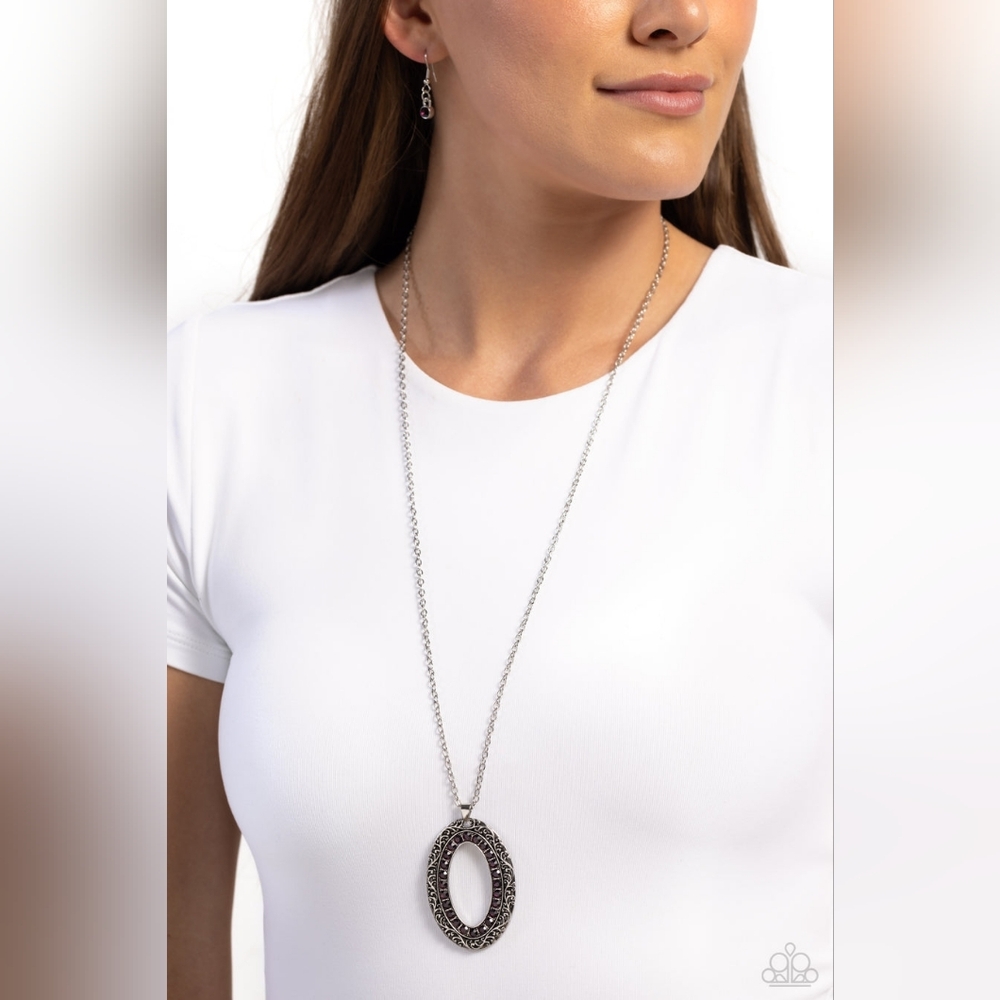 Villa Vixen Necklace